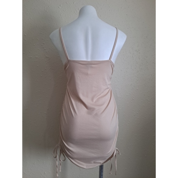 🆕️ 5B Styles Nude Side Cinched Dress - Picture 3 of 6